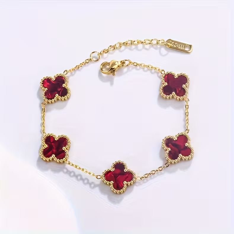 GIFT: Golden­es Kleeblatt-Armband – ab 40 € Einkauf geschenkt