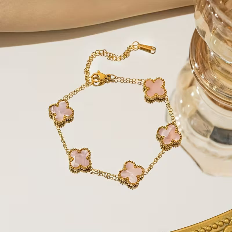 GIFT: Golden­es Kleeblatt-Armband – ab 40 € Einkauf geschenkt